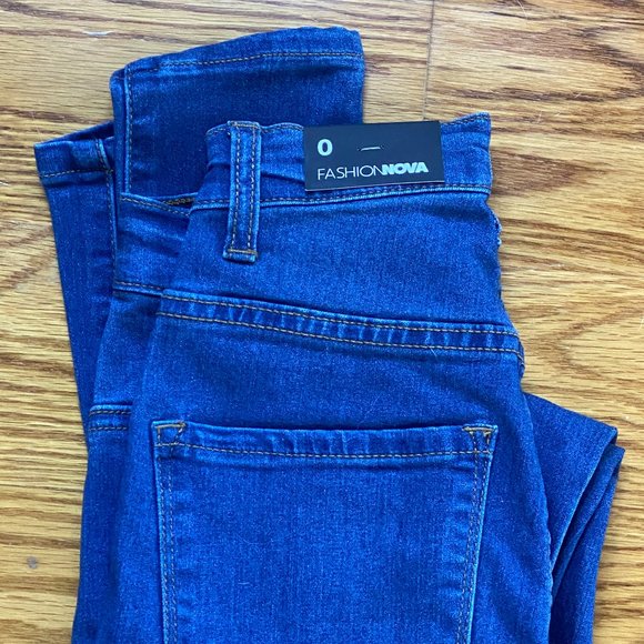 FashionNova Brand New High Waist Skinny Jeans - Picture 1 of 3